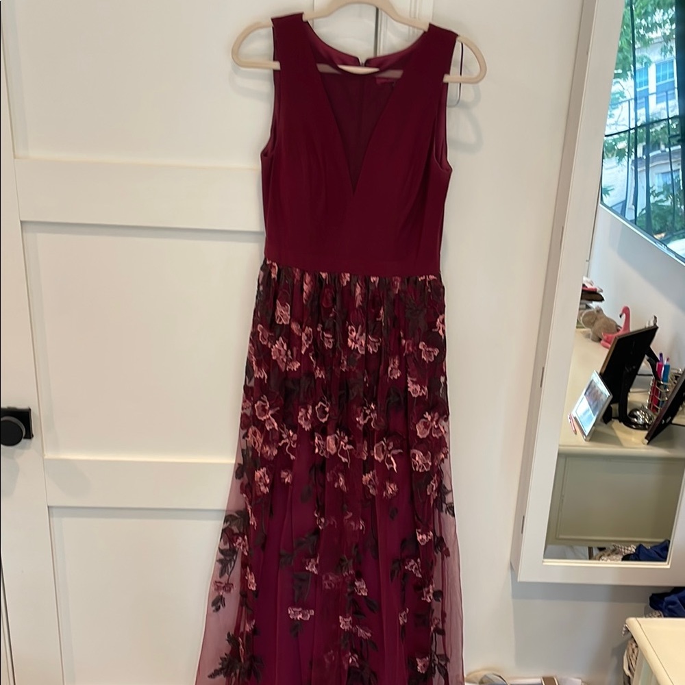 Morgan & Co Red Sleeveless V-neck Maxi Dress